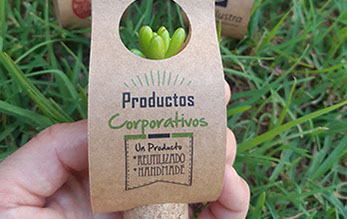 Productos Reutilizados hechos a mano